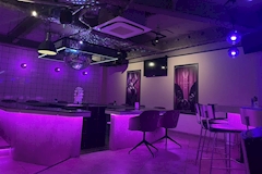 THE BUNNY LOUNGE・ザバニーラウンジ - 本八幡のガールズバー 店舗写真