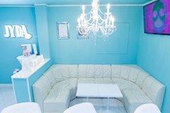 Girls Lounge JYDA・ジェイダ - 本厚木駅北口のガールズバー 店舗写真