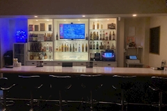 LOUNGE garra'z・ラウンジ ギャラッツ - 諫早市・天満町のスナック 店舗写真