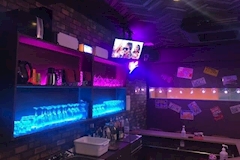 Girls Lounge Iris・アイリス - 調布のガールズバー 店舗写真