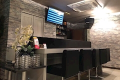 KARARU・カラル - 北浦和のパブ/スナック 店舗写真