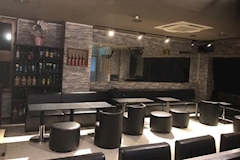 KARARU・カラル - 北浦和のパブ/スナック 店舗写真