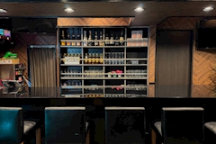 カラオケ&ダーツバー Eight・エイト - 富士のガールズバー 店舗写真
