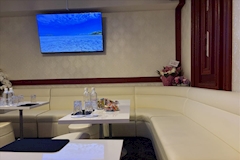 y's Lounge・ワイズラウンジ - 湯島のクラブ/ラウンジ 店舗写真