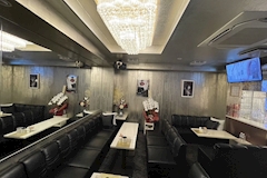 RikaLicious Lounge・リカリシャスラウンジ - 名古屋 錦のインターナショナルパブ 店舗写真