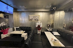 RikaLicious Lounge・リカリシャスラウンジ - 名古屋 錦のインターナショナルパブ 店舗写真