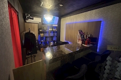 カラオケ&スナック On・オン - 新橋のパブ/スナック 店舗写真