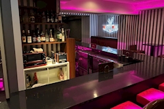 BUNNY BEE・バニービー - 京橋のラウンジ/クラブ 店舗写真