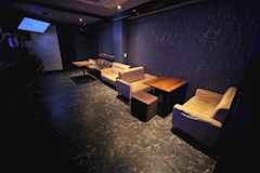 LEGALISS・レガリス - 盛岡のガールズバー 店舗写真