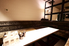 club Partheno（昼の部）・パルテノ - ミナミの昼キャバ 店舗写真