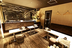 club Partheno（昼の部）・パルテノ - ミナミの昼キャバ 店舗写真