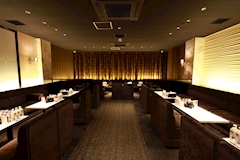 club Partheno（昼の部）・パルテノ - ミナミの昼キャバ 店舗写真
