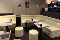 Garden+・ガーデンプラス - 府中のパブ/スナック 店舗写真