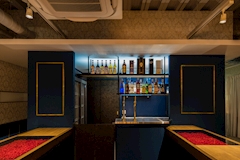 Queen・クイーン - 岡山市（岡山駅前）のガールズバー 店舗写真