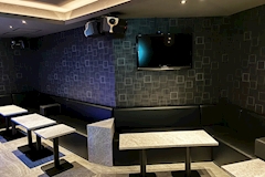 リスグラシュー - すすきのスナック 店舗写真