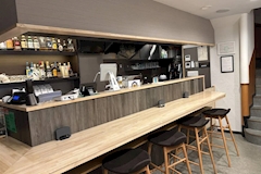 Fleurir・フルリール - 飯能のパブ/スナック 店舗写真
