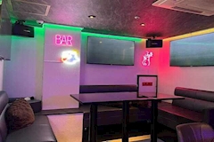 BAR 10・バー テン - 中洲のガールズバー 店舗写真