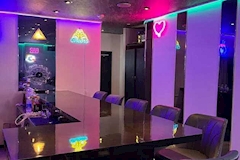 BAR 10・バー テン - 中洲のガールズバー 店舗写真