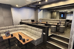 オオカミちゃんカフェ西中島店 - 西中島のガールズバー 店舗写真