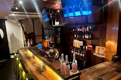 Girl's Bar はにーとらっぷ - 荻窪のガールズバー 店舗写真