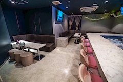 Luca.・ルカ - 名古屋 錦のガールズバー 店舗写真