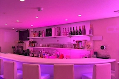 girl's bar R・ガールズバーアール - 鹿児島県・天文館のガールズバー 店舗写真
