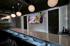 GirlsBar X・エックス - 川越のガールズバー 店舗写真