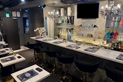 Cafe & Bar Lumière de l'aube るみえる・ルミエール ドゥ ローブ ルミエル - 東心斎橋のコンカフェ 店舗写真