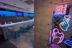 Girls Lounge WHITE・ホワイト - 本厚木駅北口のガールズバー 店舗写真