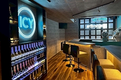 ガールズバー 渋谷ICY・アイシー - 渋谷のガールズバー 店舗写真