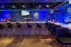 Girls Bar Riviera・リヴィエラ - 西日暮里のガールズバー 店舗写真
