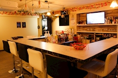 Girl's Bar FLOWER・フラワー - 広島市（流川）のガールズバー 店舗写真