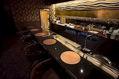 艶女・アデージョ - 北上のラウンジ 店舗写真