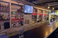 Bar 55 - 歌舞伎町の朝・昼ガールズバー 店舗写真