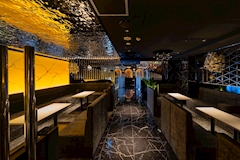 CLUB ZAURUS・ザウルス - 北新地のキャバクラ 店舗写真