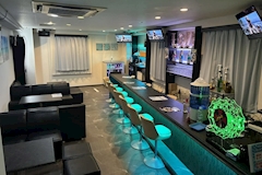 LA PLUS・ラプラス - 溝の口のガールズバー 店舗写真