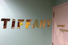 Lounge Tiffany・ティファニー - 草加のガールズバー 店舗写真