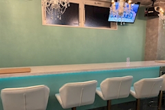 Lounge Tiffany・ティファニー - 草加のガールズバー 店舗写真