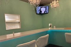 Lounge Tiffany・ティファニー - 草加のガールズバー 店舗写真