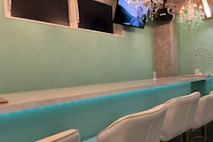 Lounge Tiffany・ティファニー - 草加のガールズバー 店舗写真