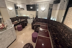 Lounge Amulet・アミュレット - 千葉駅周辺のパブ/スナック 店舗写真
