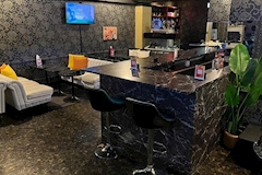 LOUNGE BAR ZIRCON・ラウンジバー ジルコン - 獨協大学前(草加松原)のガールズバー 店舗写真
