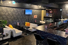 LOUNGE BAR ZIRCON・ラウンジバー ジルコン - 獨協大学前(草加松原)のガールズバー 店舗写真