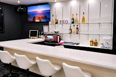 Elegance Queen・エレガンス クイーン - 東心斎橋のオカマ/ニューハーフ 店舗写真