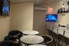 BAR エミュ・バー エミュ - 小倉のガールズバー 店舗写真