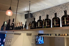 BAR エミュ・バー エミュ - 小倉のガールズバー 店舗写真