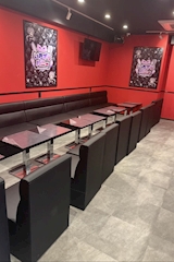 いたずらバニーちゃん 十三店 - 十三のガールズバー 店舗写真