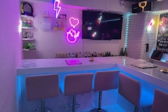 GIRLS BAR れ～ゔ - 亀戸のガールズバー 店舗写真