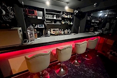 Girl's Bar TOKYO HIGH SCHOOL COLLECTION・トーキョーハイスクールコレクション - 新橋のガールズバー 店舗写真