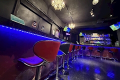 Girls Bar U'rus・ウルス - 富士見のガールズバー 店舗写真